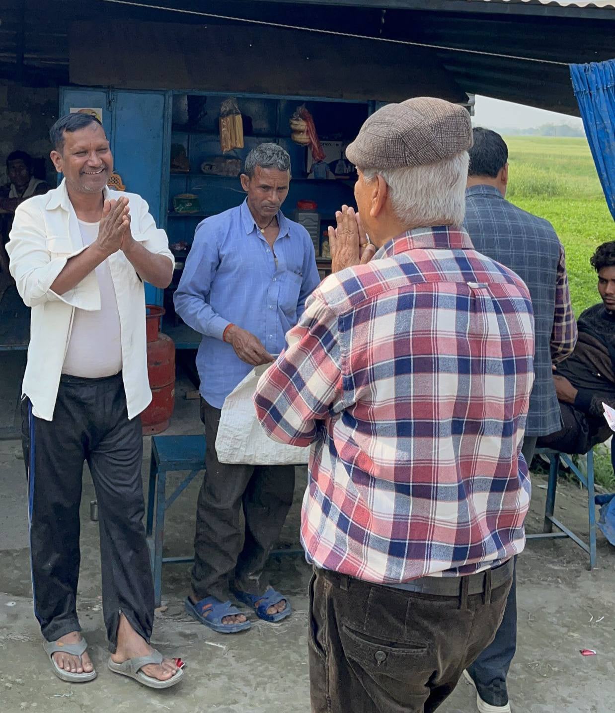 मर्चवारमा शुक्लाको जनसम्पर्क अभियान : समृद्धि, गुणस्तरीय शिक्षा र रोजगारी सिर्जनामा जोड