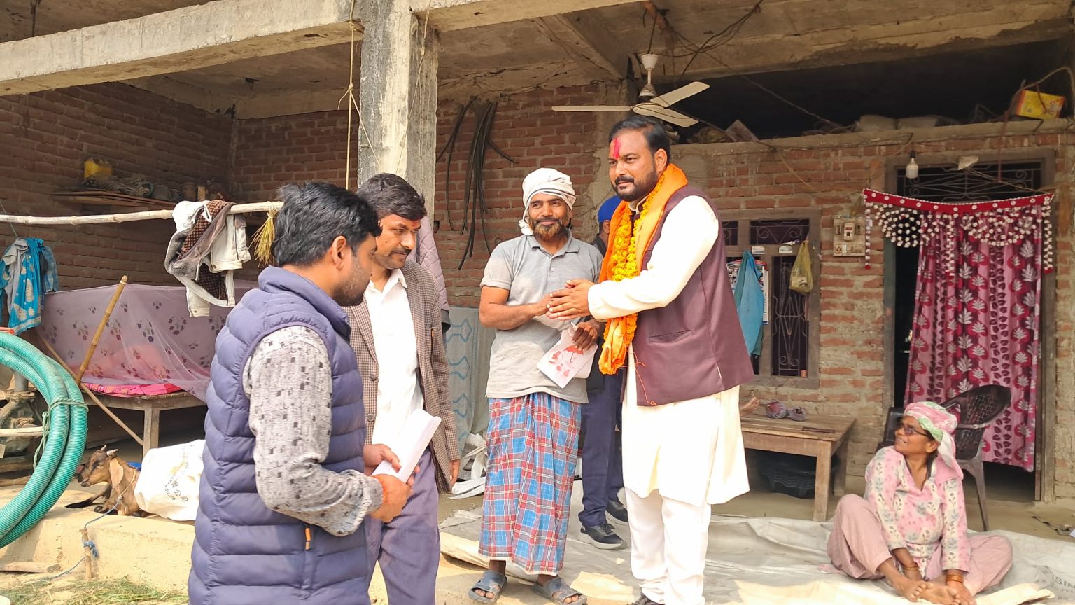 घरदैलोमार्फत जनतामाझ देवेन्द्र यादव, नवलपरासी–२ मा सुशासन र कृषिलाई केन्द्रमा राख्दै अभियान