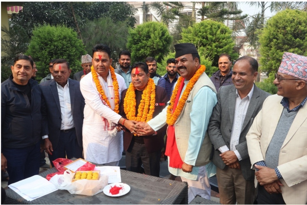 रुपन्देही–३ मा राजनीतिक फेरबदल, जसपा नेपालका श्रीनिवास यादव एमालेमा प्रवेश